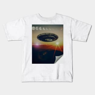 UFO Sign Kids T-Shirt